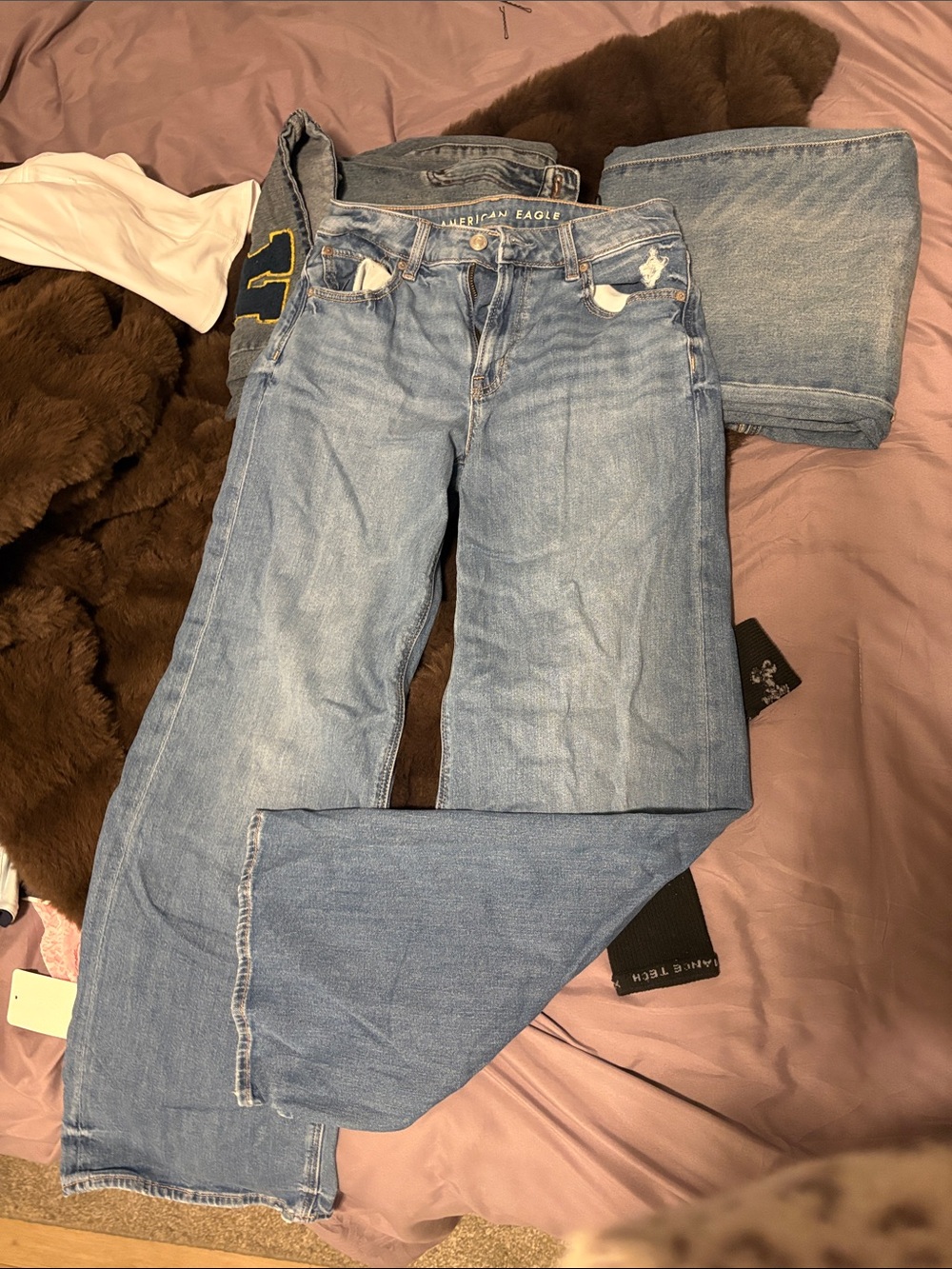 American Eagle Outfitters Light Blue Stretch Low - Rise Baggy Wide Leg Jeans